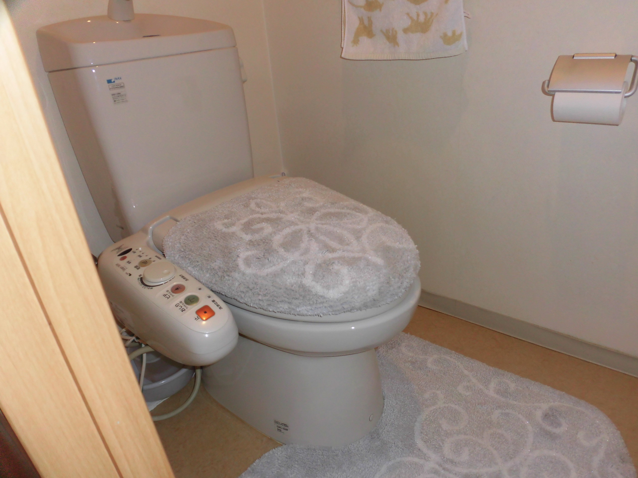 リフォーム工房よしだのトイレの施工事例の施工前です