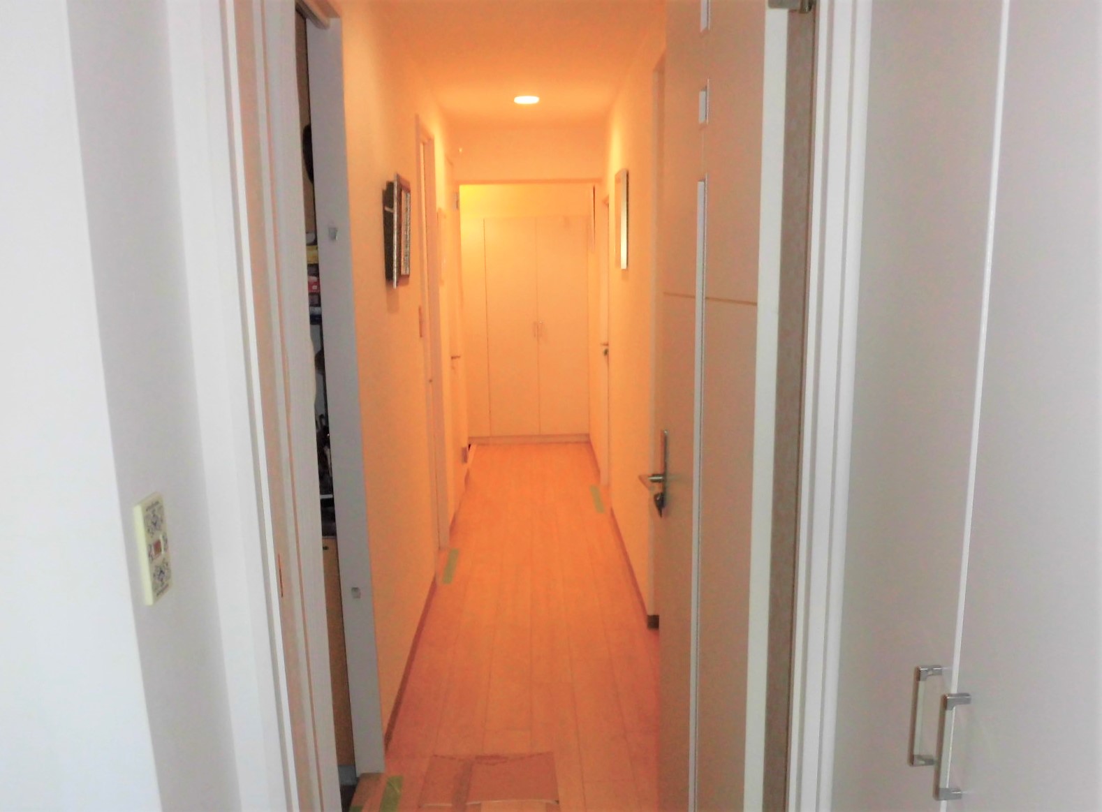 リフォーム工房よしだの内装工事カーペットからフローリングへの施工後完成です