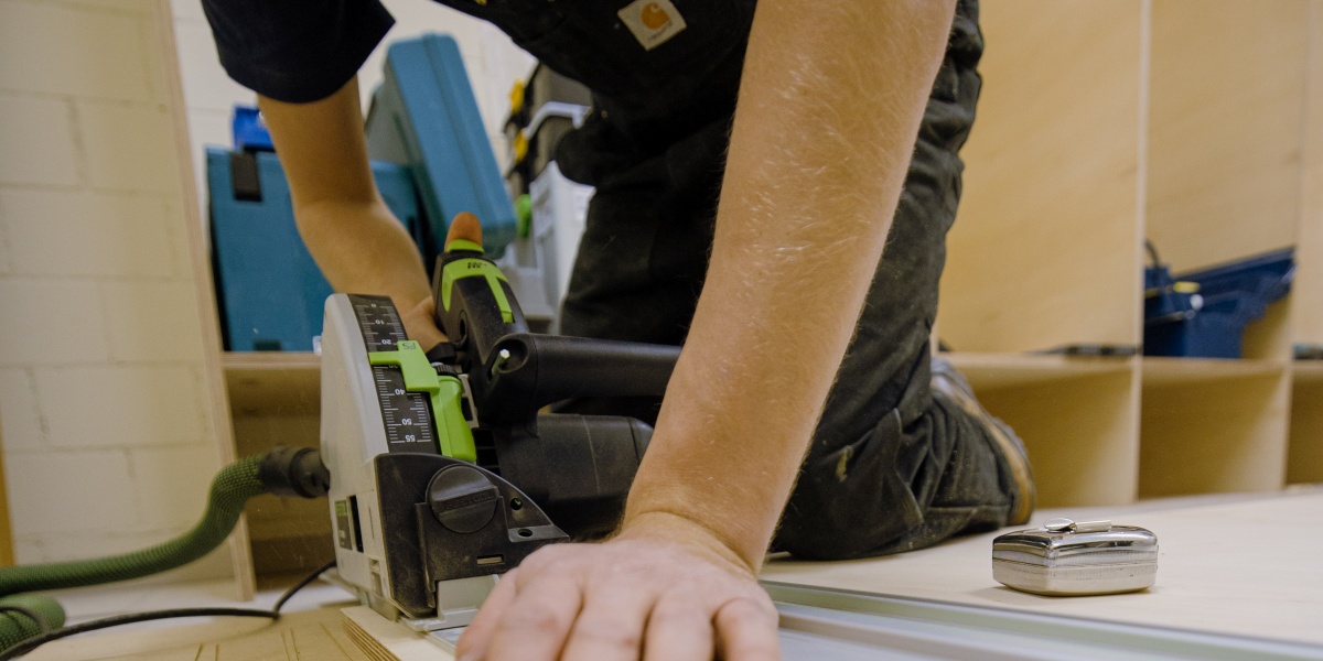 兵庫県西宮市高座町にあるリフォーム工房よしだの屋根のリフォーム、外壁塗装です