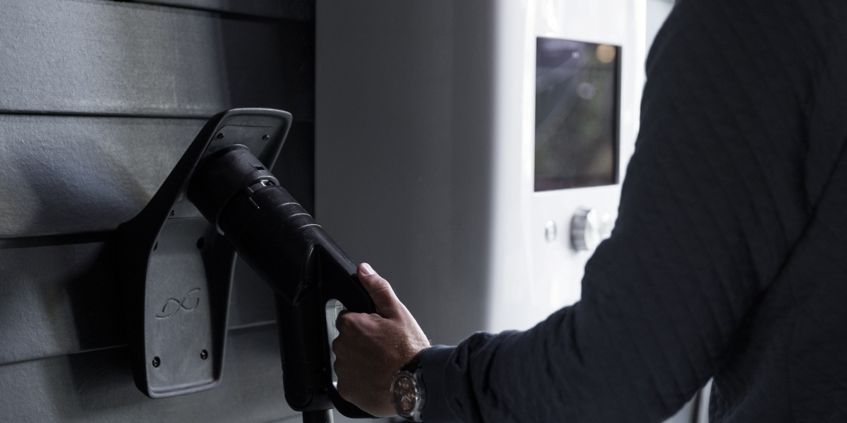 兵庫県西宮市高座町にあるリフォーム工房よしだのエクステリアです